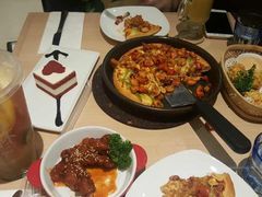 -必胜客(广渠路店)