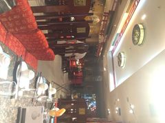 -小天鹅火锅·一线江景洪鼎旗舰店(洪崖洞店)
