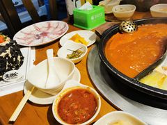 -鱼遇木桶斑鱼火锅(塔湾店)