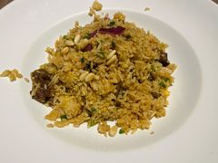 松子牛肉炒饭-食间牛排(湖西路店)