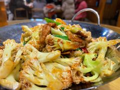 -有红鸡毛店·川菜(建设路店)