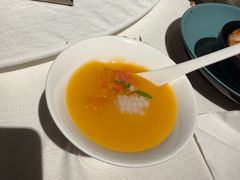 -黛遇·黛瓦宴花园餐厅
