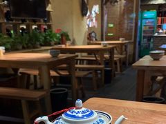 -泥糊破店小酒馆·团建聚餐(南京西路店)