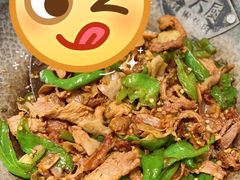 -费大厨辣椒炒肉(黄兴中心广场店)