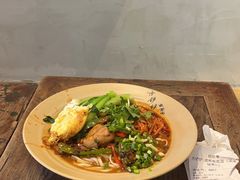 -方铲铲·成都板凳面(滨江银泰店)