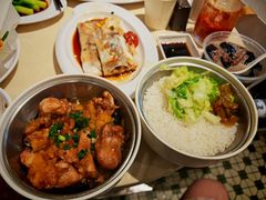 黄灯椒蒸滑鸡饭-香港池仔记肠粉王(博多新记襄阳南路店)