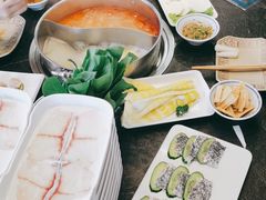 -江小渔鲜鱼火锅(西二道街店)