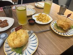 -必胜客(磁器口店)