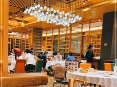 大堂-稻香酒家·34年老字号·港式粤菜(汉街店)
