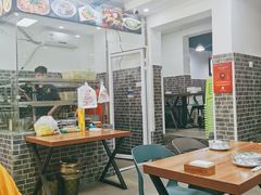 大堂-张太婆老妈蹄花川菜馆·中华餐饮老字号(望平街店)