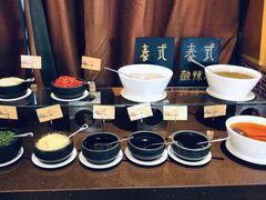 自助调料区-火舞泰·泰式海鲜火锅餐厅(世纪城店)