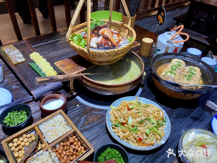 凤凰山斑鱼馆(恭城店)图片