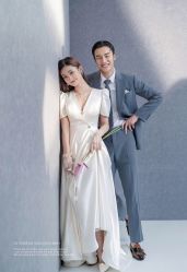 -雪中彩影婚纱摄影·微光艺术中心