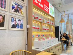 -弄堂咪道-饭香·面香·馄饨香(汇锦广场店)