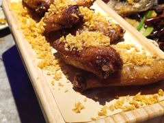 疯狂的鸡翅-老板恋上鱼(恒隆广场店)