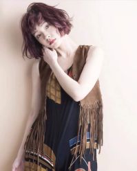 -明洞造型精品烫染