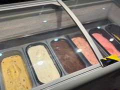 -遇上西雅图多融合海鲜自助餐厅(中房金谊广场店)