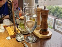 -卡普里披萨·牛扒·下午茶