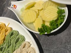-德天肥牛海鲜火锅(城西银泰店)