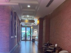 -潮一不贰·法式甜品·生日蛋糕·西式简餐(外滩店)