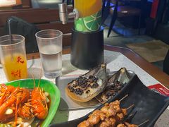 -沪小胖·小龙虾·蓝龙王(八佰伴店)
