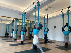 -依灵瑜伽普拉提连锁