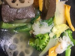 -万记麻辣烫国展总店