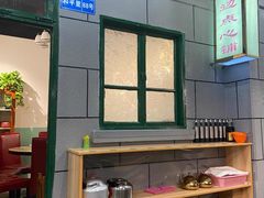 -超越炭火牛蛙火锅鸡(河东店)