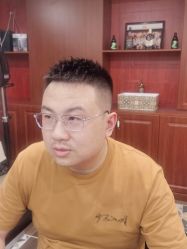 -韦恩先生Barbershop英式男士理发馆