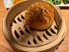 烤破酥包-云海肴·汽锅鸡·云南菜(高德置地店)
