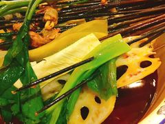 -拈签一笑黄牛肉辣卤串串