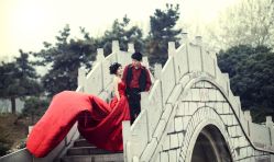 点击看大图 -白雪公主婚纱摄影