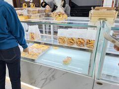 面包甜点陈列柜-甜嘟嘟烘焙坊(舒城路店)