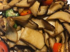-清真·卡德尔大叔新疆主题餐厅(龙汇路店)