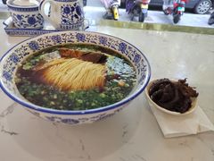 爆鳝焖肉面-伟记奥面馆(养育巷店)