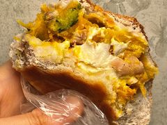 贝贝南瓜芝士香蒜鸡-PAOPAO Bakery&Café(港汇店)