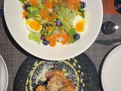 -MONICH牛排融合餐厅(和义大道购物中心店)