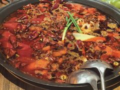 -旧街市鲜货老火锅(大光路店)