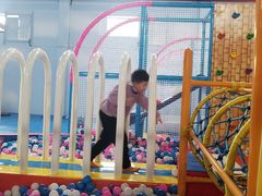 -嘿哟动霸CHUA·新潮玩运动娱乐中心·蹦床滑冰团建乐园