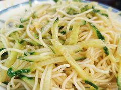金牌凉面-三妹小龙虾·黄油蟹(华侨城总店)