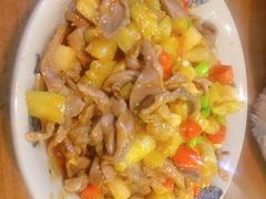 酸辣鸡胗-潇湘阁(昆泰国际大厦店)