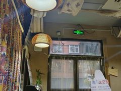 -蜗牛小馆醉乡民谣云南菜(惠新西里店)