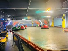 -极限PLAY运动娱乐新世界·团建派对潮玩休闲馆·室内蹦极高空游乐园