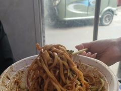 -黑八私房老北京炸酱面