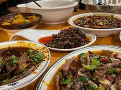 -九九牛肉馆(南山路店)