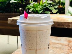 热拿铁-Seesaw Coffee(深圳万象天地店)