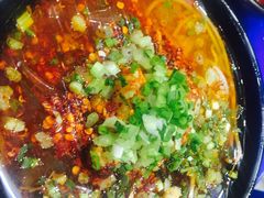 -马路边边·成都串串(翠柏路店)