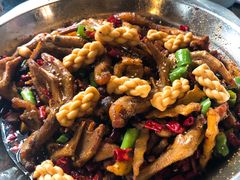 香辣兔&nbsp;鸭掌-勇记干锅居(德阳店)