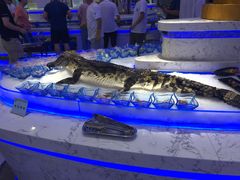 -澜悦港海鲜体验主题餐厅