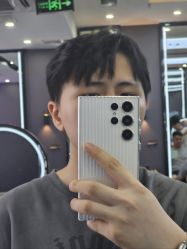 -藤野造型烫染·漂发